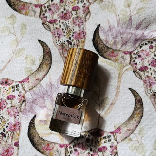 Narcotic V. / Narcotic Venus (Extrait de Parfum) von Nasomatto