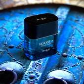 Blue is the new black (by Kokusai)