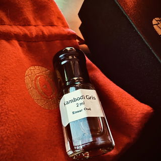 Kambodi Gris (Attar) by Ensar Oud