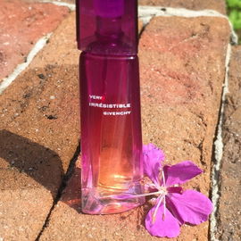 Very Irrésistible Givenchy (Eau de Parfum) - Givenchy