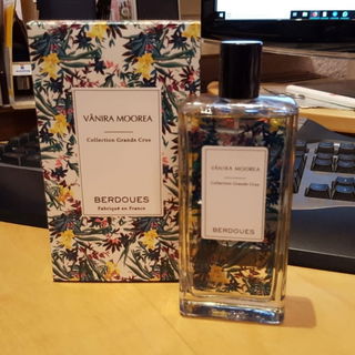 Vânira Moorea by Berdoues