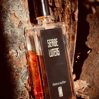 Ambre sultan (Eau de Parfum) von Serge Lutens