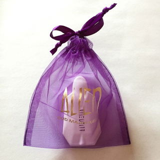 Alien Oud Majestueux von Mugler