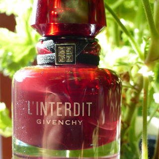 L'Interdit (Eau de Parfum Rouge) von Givenchy