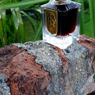 Russian Oud II - Areej Le Doré