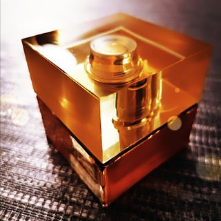 Zen (2007) (Eau de Parfum) by Shiseido