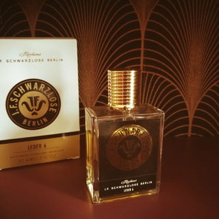 Leder 6 / Fetisch by J.F. Schwarzlose Berlin