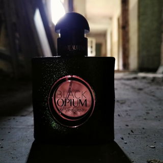 Black Opium (Eau de Parfum) von Yves Saint Laurent