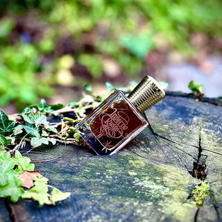Inverno Russo II (Extrait de Parfum) von Areej Le Doré