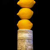 Bei dem kreativen Flakon bin ich dann auch noch kreativ geworden 😎 Ich hätte gerne schönere Zitronen gehabt, waren die letzten drei im Kühlschrank 😜 (von 44muc)