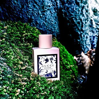 Da versehentlich vom Mod. entfernt worden (leider samt all eurer lieben Kommentare über die ich mich so sehr gefreut habe), hier nun nochmal ;-)