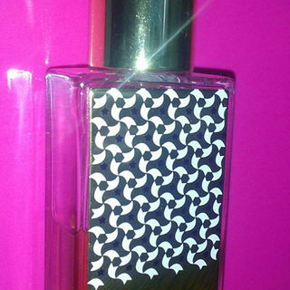 Granada von Memo Paris