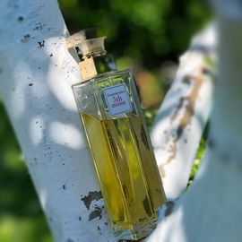 5th Avenue (Eau de Parfum) - Elizabeth Arden