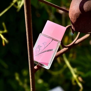 Simply Her von Avon