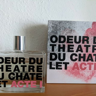 Odeur du Théâtre du Châtelet - Acte I von Comme des Garçons