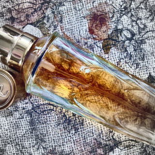Odalisque (Eau de Parfum) by Nettie Rosenstein