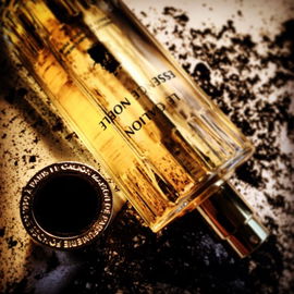 Essence Noble (2015) - Le Galion