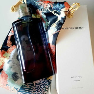 Sur Ma Peau by Dries Van Noten