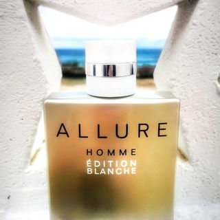 Allure Homme Édition Blanche (Eau de Toilette Concentrée) by Chanel