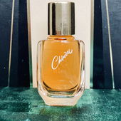 .. überwindet Grenzen zwischen engem Regelsystem und imaginativer Freiheit (von Flakon11e)