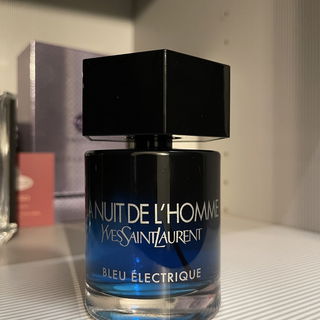 La Nuit de L'Homme Bleu Électrique von Yves Saint Laurent