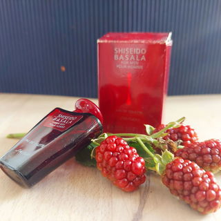 Red a love