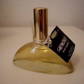 Snowcake (Perfume) - Lush