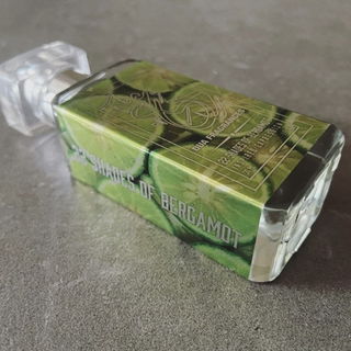 22 Shades of Bergamot by The Dua Brand