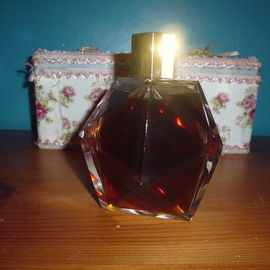 Essence Rare (1928) - Houbigant