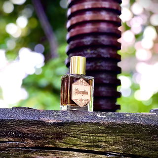 Seraphim XQ - Nebiru Parfvms