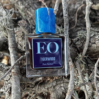 Oud Ertugrul (Pure Parfum) - Ensar Oud