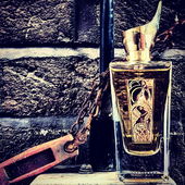 Because Xerjoff Homme deserves an ultra butch, mainly setting! (von MrFumejunkie)