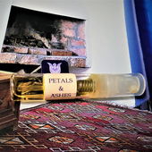 Räucherstäbchen purzeln in Erde und Wurzeln (by Floyd)