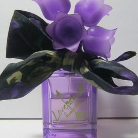 Lovestruck Floral Rush - Vera Wang