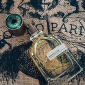 Was für ein toller Flakon zum neuen Risvelium von Orto Parisi. Bei mir mit grün, braunem Auge. Dazu gab es noch eine schicke Jute Tasche und ein schönes Tuch von Orto Parisi. Und der Inhalt lässt sich auch noch gut riechen :) (by 44muc)