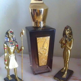 Alexandria II (Parfum) von Xerjoff