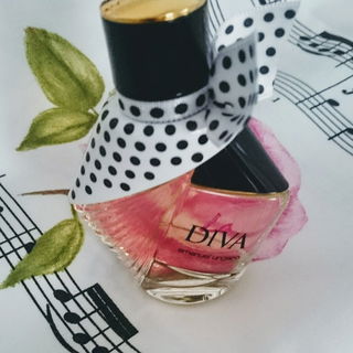 La Diva - Emanuel Ungaro