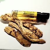 Der Hintergrund zu diesem Foto stammt aus dem Heftchen, das der Hersteller dem Probenset beigefügt hat (#Copyright-Hinweis!). (by CharlAmbre)