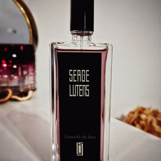 Féminité du bois von Serge Lutens