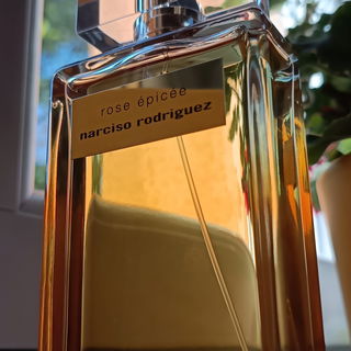 Rose Épicée von Narciso Rodriguez