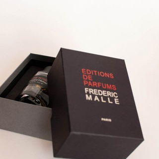 Rose Tonnerre / Une Rose von Editions de Parfums Frédéric Malle