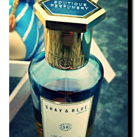 Salt Caramel - Shay & Blue
