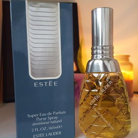 Estēe - Estēe Lauder