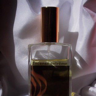 № 05 - Incense Extrême - Tauer Perfumes
