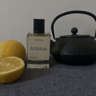 Sunrise on the Red Sand Dunes (Eau de Parfum) von Zara