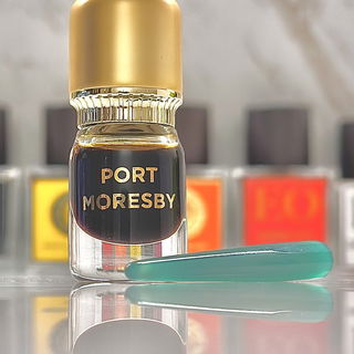 Port Moresby by Ensar Oud