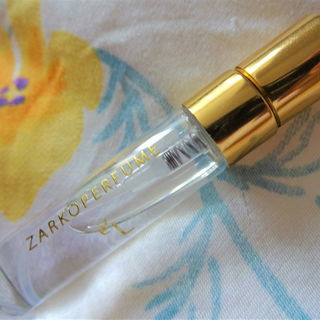 e'L von Zarkoperfume