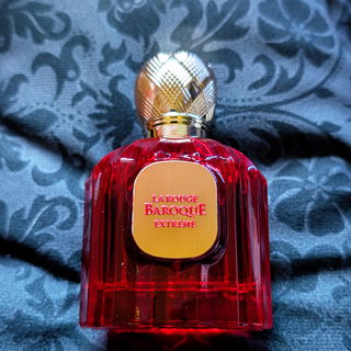 Baroque Rouge Extrait von Maison Alhambra