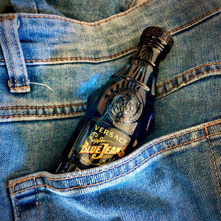 Blue Jeans von Versace
