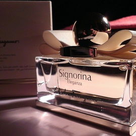 Signorina Eleganza (Eau de Parfum) - Salvatore Ferragamo